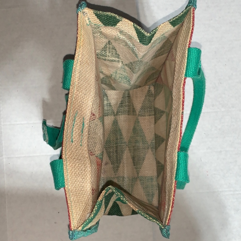 Geometric Pattern Tote Bag - Picture 4 of 9